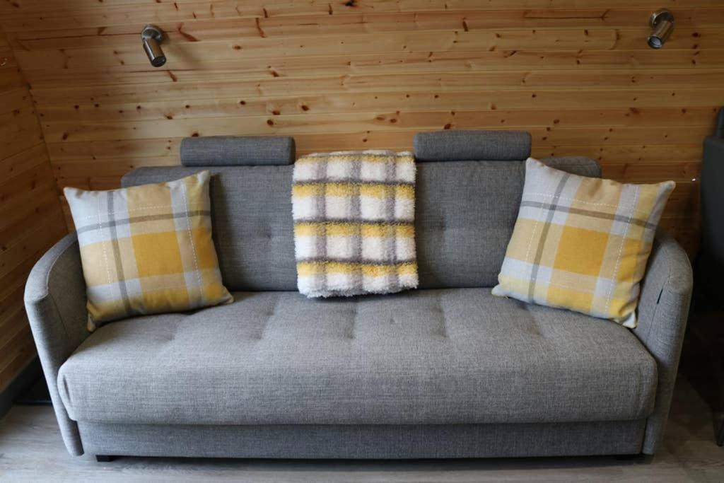 Glampods Glamping Pod - Meet Highland Cows And Sheep Elgin Vila Exterior foto